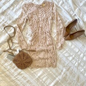 ✨Gorgeous H&M Scallop Hem Lacey Mini Dress, sz 2